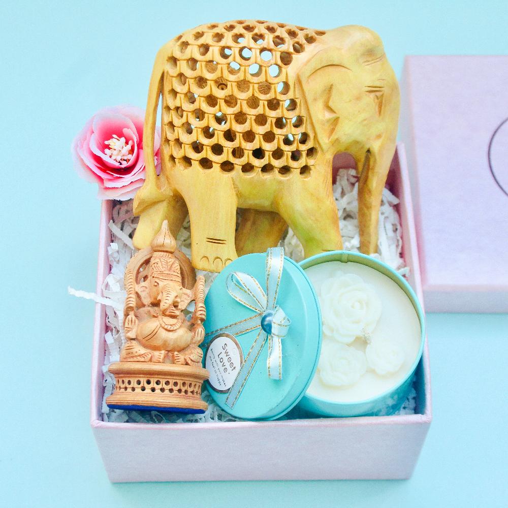 Aakashic Harmony Hamper